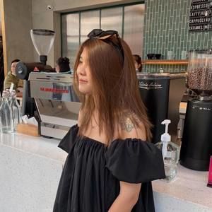 Meet your Posher, Minh trang